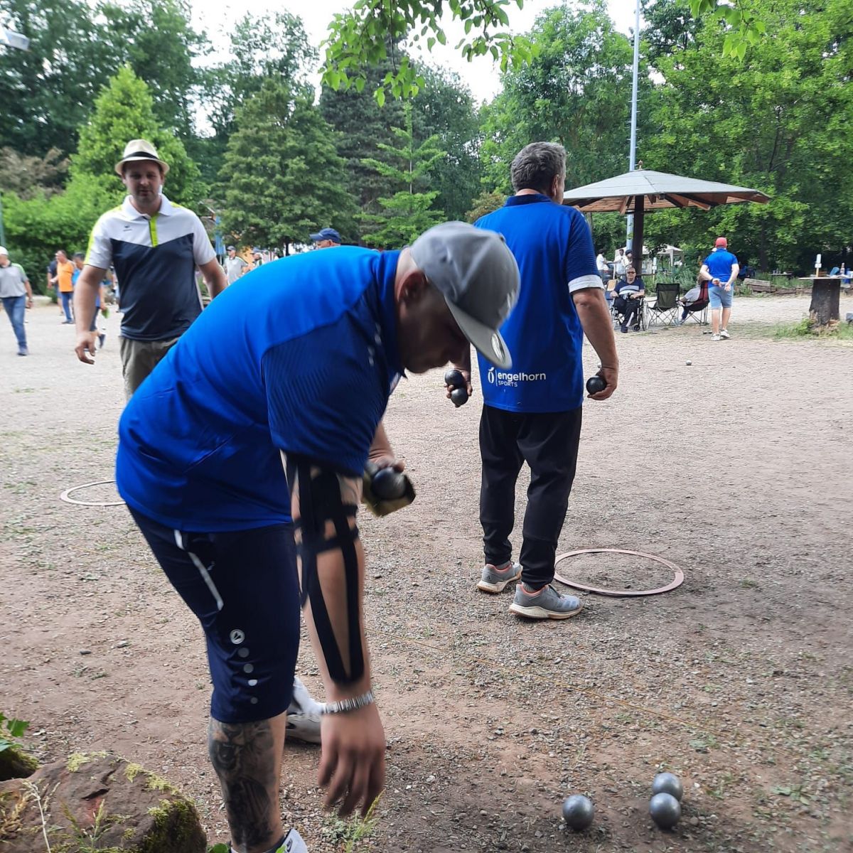 Wer-wegwirft-muss-sich-buecken_1